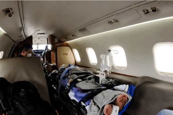 해외환자이송 프로에어 : ) 라오스->이대서울병원 추락환자 에어엠뷸런스 이송